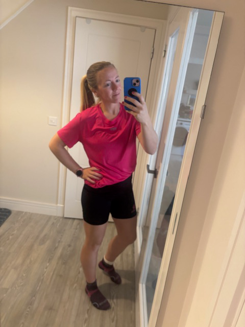 Short sleeve technical top